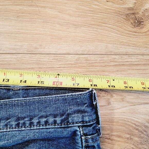 Levi's 505 Jeans Men's Sz 38/32 Distressed Straight Fit Medium Blue Wash Rustic - Picture 7 of 12